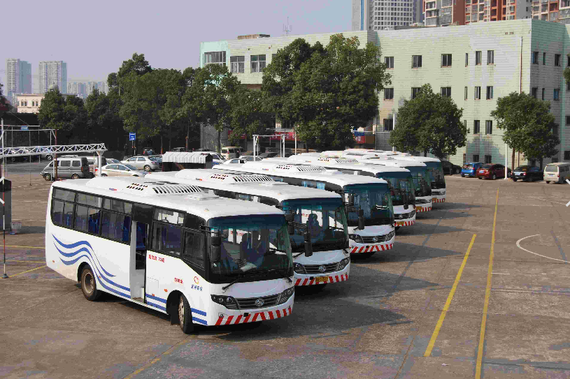 长沙哪个驾校可以学A1A2A3B1B2驾照-长沙大车驾校