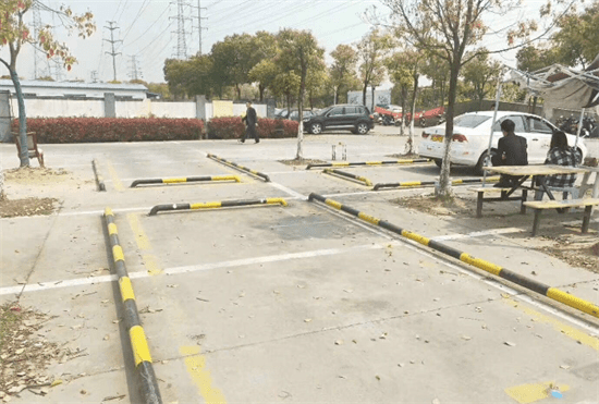 苏州创元驾校训练场